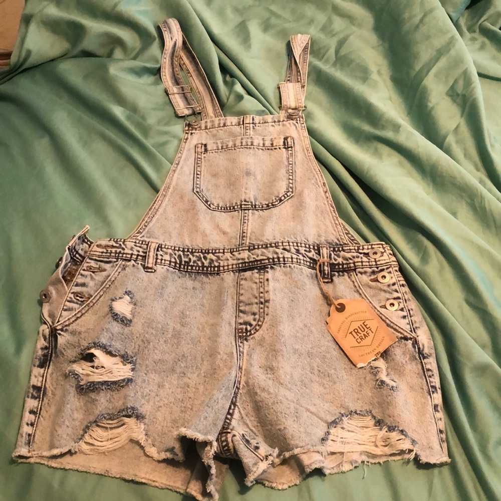 true craft overalls